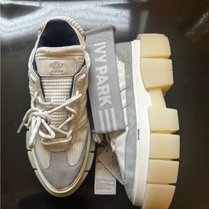 adidas IVY PARK Sneaker Box in Bright Green